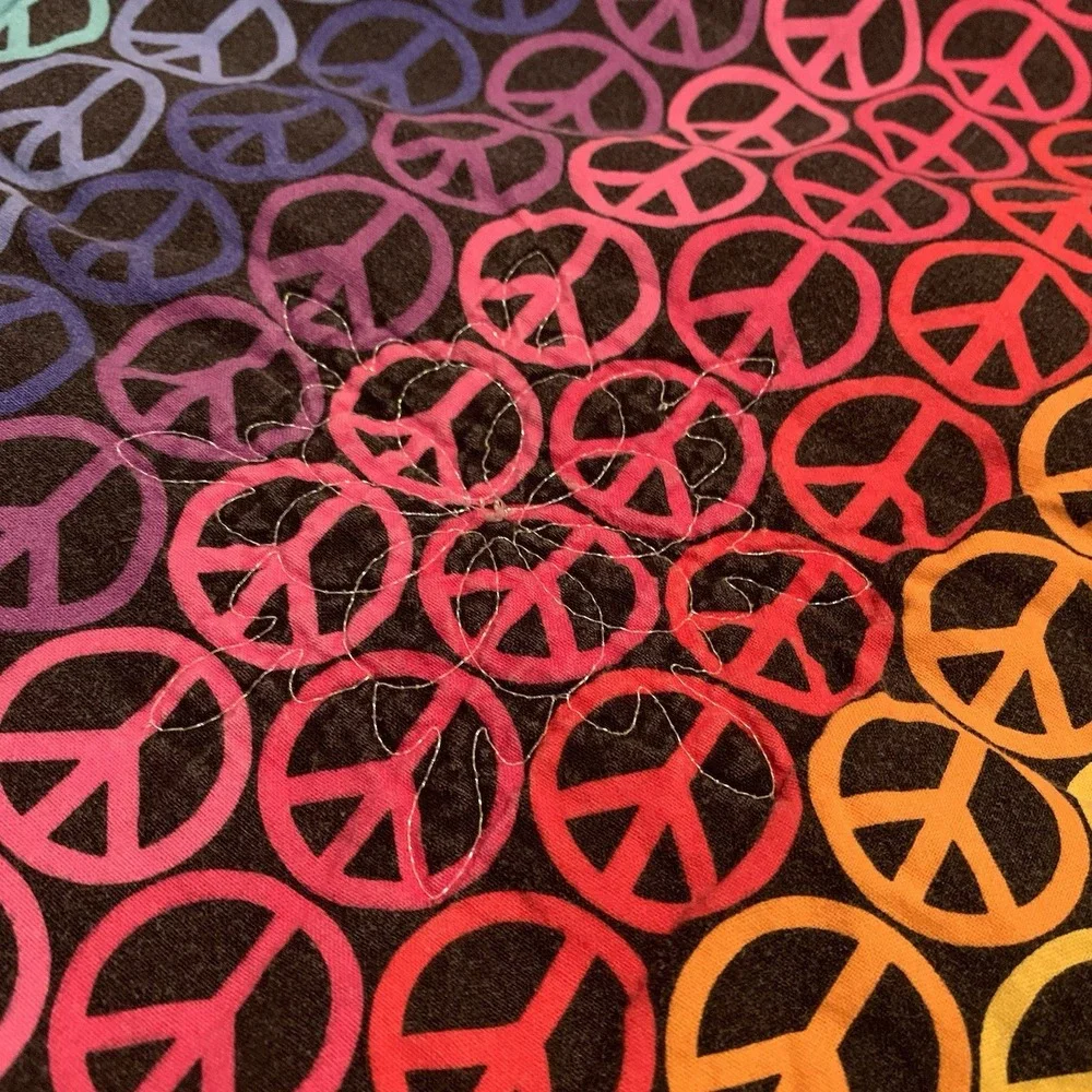 Handmade Patchwork Quilt Throw Blanket Reversible Peace‎ Sign 38
